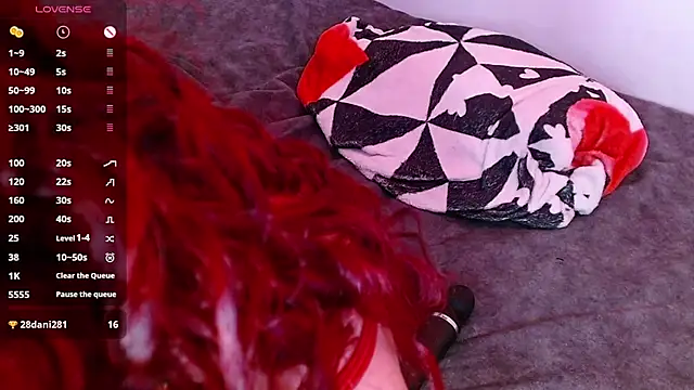 Luna-Naughty online show from 02/24/25, 03:23