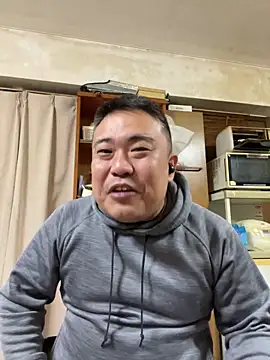 Snapshot of basemmy chatting on 02/08/25, 01:11 basemmy online show from 02/08/25, 01:11