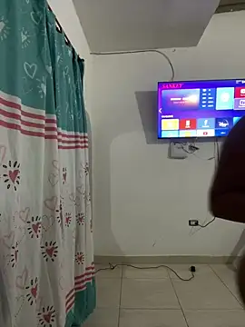 Snapshot of my_cam chatting on 04/12/26, 09:31 my cam online show from 04/12/26, 09:31