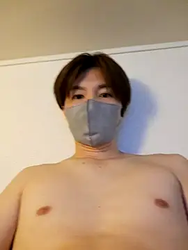 yuukee11111 online show from 02/13/25, 03:03