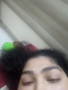 naina78910 online show from 02/16/25, 07:38