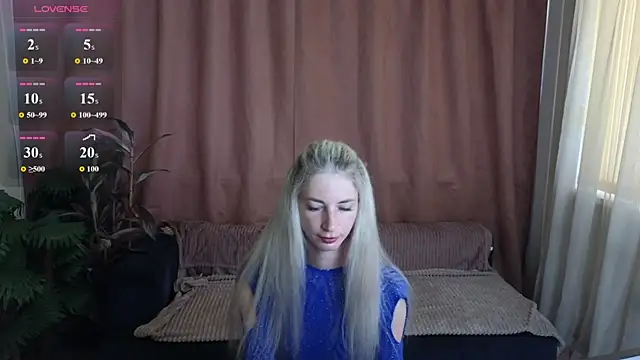 Snapshot of skinnyladyy chatting on 07/03/26, 02:40 skinnyladyy online show from 07/03/26, 02:40