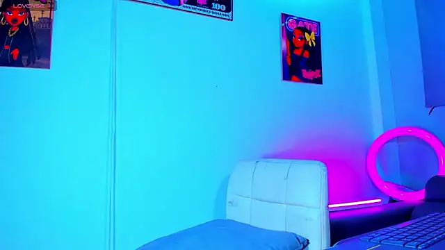 Snapshot of Cherry_splash chatting on 03/27/26, 04:51 Cherry splash online show from 03/27/26, 04:51