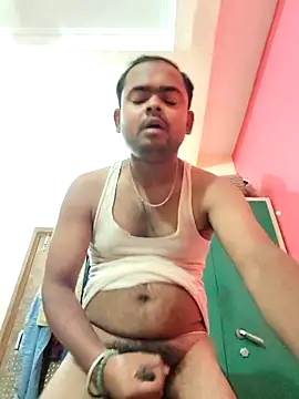 Snapshot of guavam65 chatting on 10/05/25, 07:56 guavam65 online show from 10/05/25, 07:56