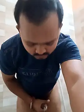 guavam65 online show from 03/14/26, 04:23