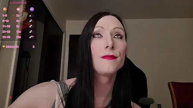 Snapshot of Ivyrose4999 chatting on 04/08/26, 06:08 Ivyrose4999 online show from 04/08/26, 06:08