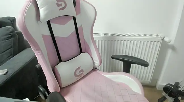 LadyLyanna online show from 02/01/25, 03:30