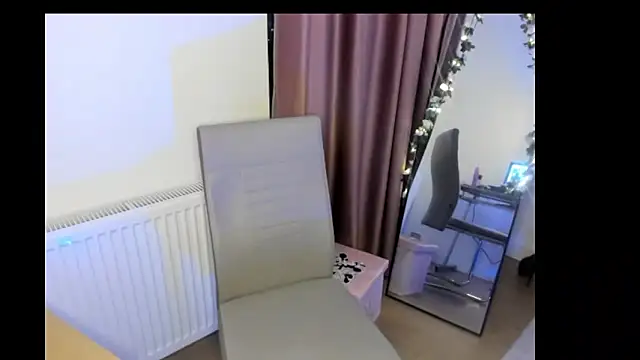 LadyLyanna online show from 03/07/25, 06:22