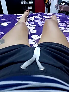 Snapshot of cenicienta_20 chatting on 03/16/25, 01:38 cenicienta 20 online show from 03/16/25, 01:38