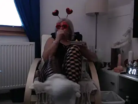 Juliana60 online show from 02/17/25, 12:38