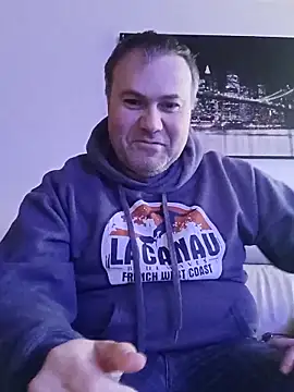 Pourleplasirs online show from 02/26/25, 03:08