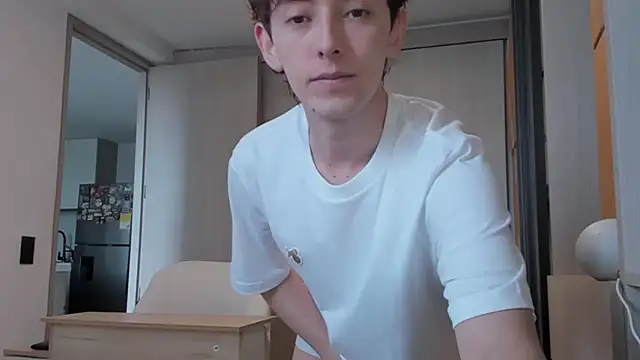 Snapshot of miketwink chatting on 09/09/25, 08:08 miketwink online show from 09/09/25, 08:08