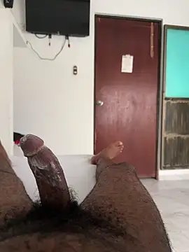 Snapshot of jhonnes_ chatting on 02/17/26, 10:49 jhonnes online show from 02/17/26, 10:49