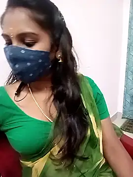 Snapshot of Tamil_roja17 chatting on 03/14/26, 11:15 Tamil roja17 online show from 03/14/26, 11:15