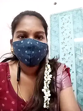 Snapshot of Tamil_roja17 chatting on 04/04/26, 01:15 Tamil roja17 online show from 04/04/26, 01:15