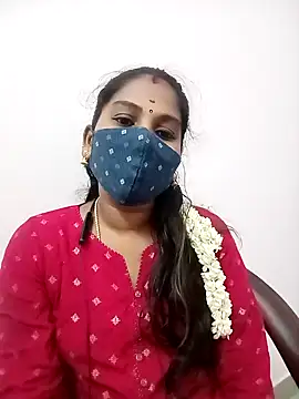 Snapshot of Tamil_roja17 chatting on 04/06/26, 05:14 Tamil roja17 online show from 04/06/26, 05:14