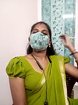 Snapshot of Tamil_roja17 chatting on 04/14/26, 10:21 Tamil roja17 online show from 04/14/26, 10:21