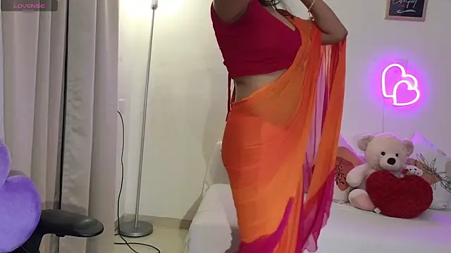 MISS MYRA online show from 03/27/26, 05:45