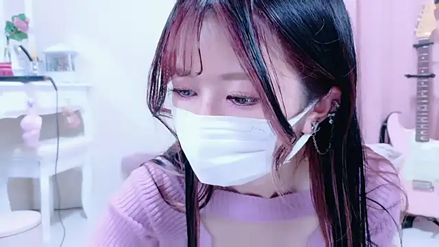 Megu-mimi online show from 10/13/25, 09:53