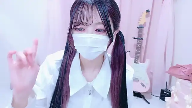 Megu-mimi online show from 10/26/25, 04:46