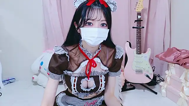 Snapshot of Megu-mimi chatting on 02/22/26, 08:13 Megu-mimi online show from 02/22/26, 08:13