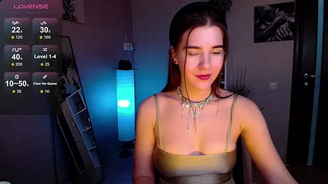 Snapshot of Sweetie_Catt chatting on 02/11/25, 09:20 Sweetie Catt online show from 02/11/25, 09:20