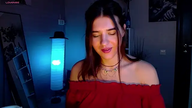 Snapshot of Sweetie_Catt chatting on 02/12/25, 11:51 Sweetie Catt online show from 02/12/25, 11:51