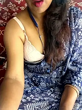 Snapshot of Cute_Jiyaa chatting on 04/12/26, 05:40 Cute Jiyaa online show from 04/12/26, 05:40