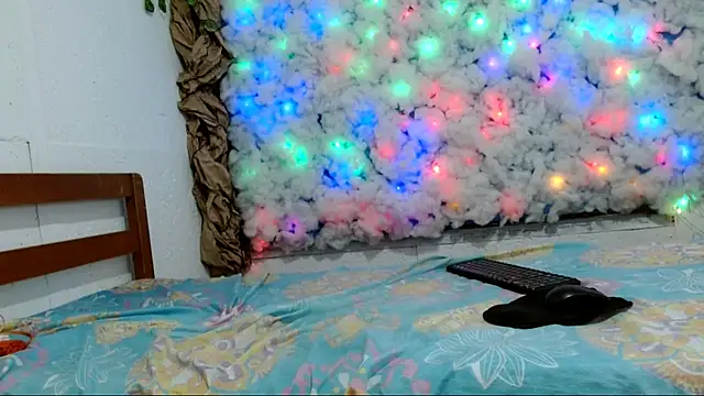 Snapshot of star99crazygirl chatting on 10/08/25, 12:08 star99crazygirl online show from 10/08/25, 12:08