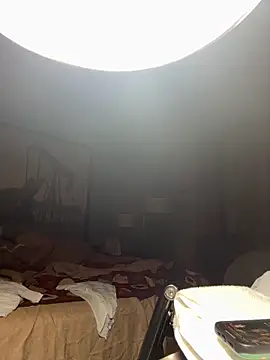 Snapshot of B3-Dindles chatting on 03/12/25, 03:24 B3-Dindles online show from 03/12/25, 03:24