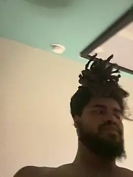 Snapshot of B3-Dindles chatting on 03/12/25, 06:29 B3-Dindles online show from 03/12/25, 06:29