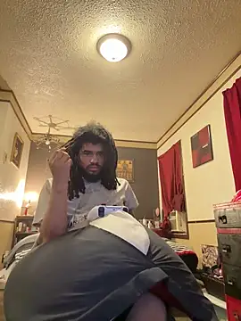 Snapshot of B3-Dindles chatting on 03/19/25, 01:21 B3-Dindles online show from 03/19/25, 01:21