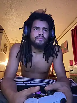 Snapshot of B3-Dindles chatting on 03/20/25, 08:42 B3-Dindles online show from 03/20/25, 08:42