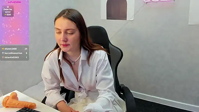 Alisa Suun online show from 03/02/25, 09:53