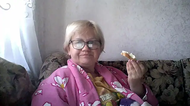Snapshot of Mayya4321 chatting on 05/16/26, 06:32 Mayya4321 online show from 05/16/26, 06:32