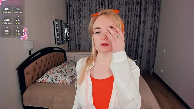 Snapshot of TateClack chatting on 02/14/25, 07:59 TateClack online show from 02/14/25, 07:59