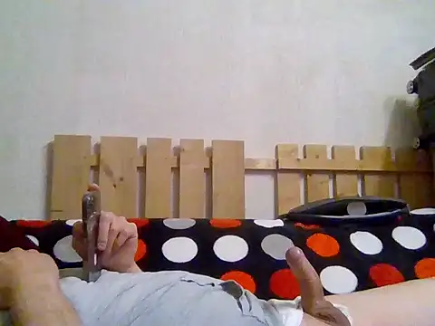 Snapshot of lebaneeseguy chatting on 04/12/26, 08:58 lebaneeseguy online show from 04/12/26, 08:58