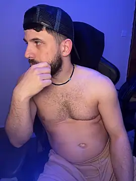 Snapshot of lucas_kazimm chatting on 03/21/25, 10:06 lucas kazimm online show from 03/21/25, 10:06