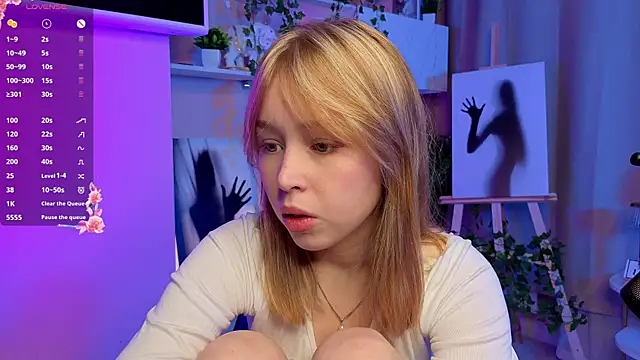 Snapshot of DarylBody chatting on 11/26/25, 05:36 DarylBody online show from 11/26/25, 05:36