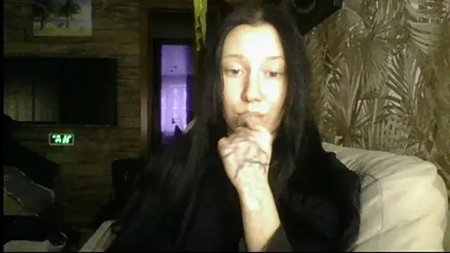 Snapshot of RussNocturnal chatting on 12/21/25, 11:39 RussNocturnal online show from 12/21/25, 11:39