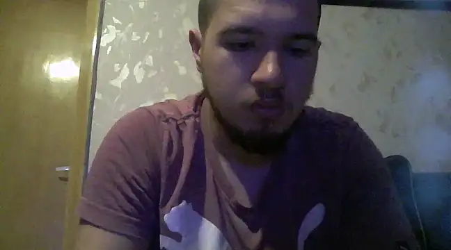 Snapshot of Drag_Queen chatting on 03/01/25, 06:21 Drag Queen online show from 03/01/25, 06:21