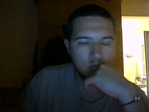 Snapshot of Drag_Queen chatting on 06/07/26, 07:28 Drag Queen online show from 06/07/26, 07:28