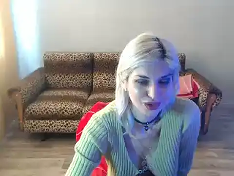 SexyBeatriice online show from 03/08/25, 10:11