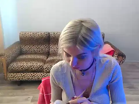 SexyBeatriice online show from 10/26/25, 07:25