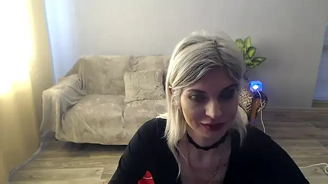 SexyBeatriice online show from 03/15/26, 07:25