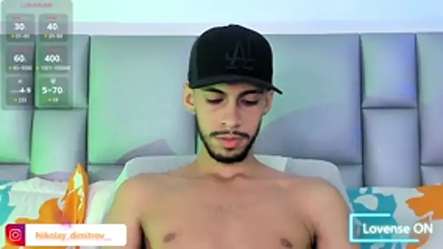 Snapshot of Sam_culhane chatting on 03/21/26, 08:08 Sam culhane online show from 03/21/26, 08:08