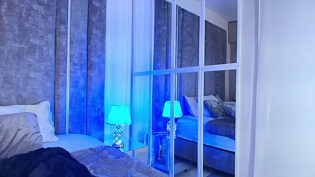 AliDiaz  online show from 04/07/26, 06:41