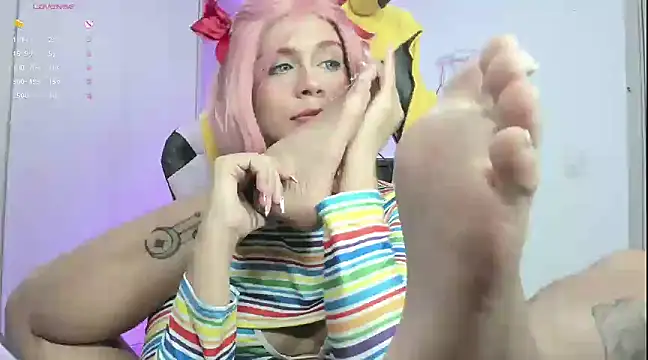 Snapshot of rea_winry chatting on 02/27/25, 05:34 rea winry online show from 02/27/25, 05:34