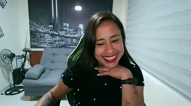 kamila lovee online show from 02/17/25, 08:58