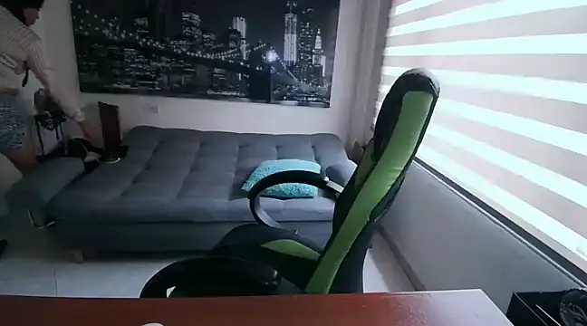 kamila lovee online show from 03/10/25, 10:34